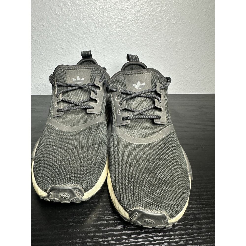 Adidas Nmd R1 Trace Black With Out Box Size 5.5 - image 2